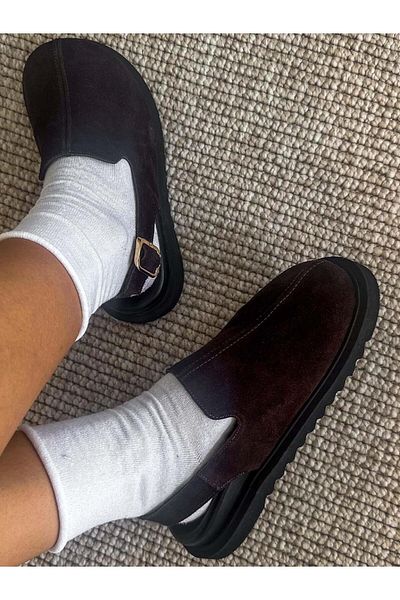 SİBA SHOES شبشب نسائي من الجلد السويدي الأصلي بنعل مسطح ومفصل بحزام هافن