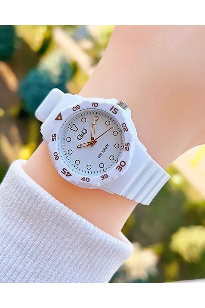 Q&Q Vr19j190y Children's Wristwatch with Waterproof Silicone Band