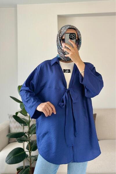 HİFADEN Γυναικείο πουκάμισο με φιόγκο με κορδόνια με γιακά Τεσετύρ Κιμονό Μανεκέν Ύψος:1,67 KG:62