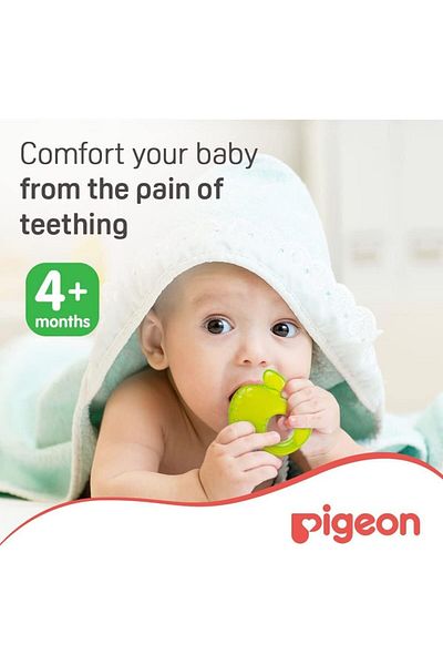 Pigeon Cooling Teether Apple (6143) --- Pigeon Apple Teether