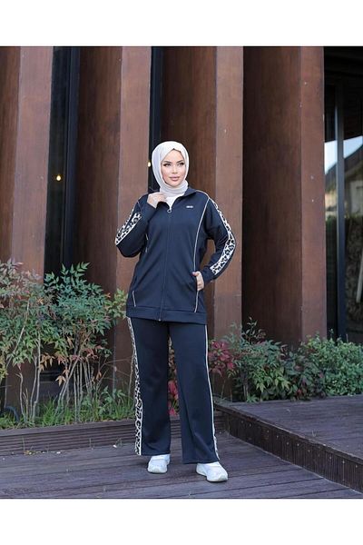 Qenz Leopard Garnished Tracksuit Set - Navy Blue