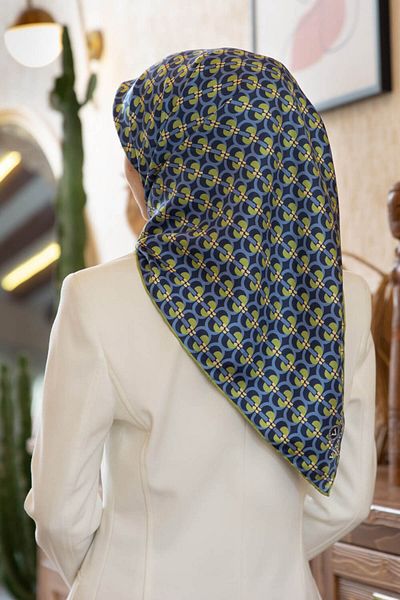 Vissona Navy Blue Geometric Pattern Twill Silk - Pistachio Green 90x90 Σχήμα ραψίματος κασκόλ: Ράψιμο στο χέρι