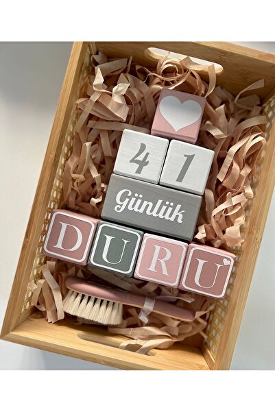 mogokids Renkli saç fırçası 4 harfli ısım küpü  ve anı küpü yabangülü set