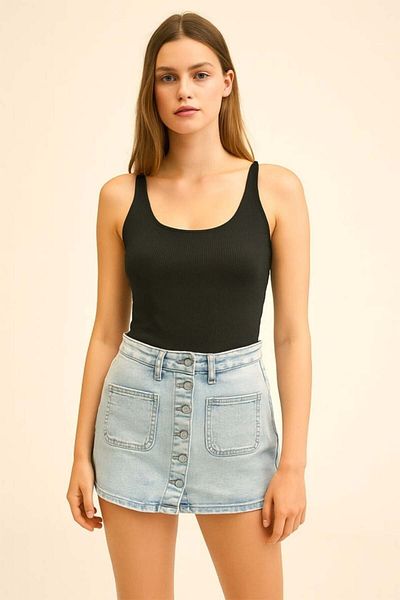 FashionForYou Fustă scurtă SORELL din denim cu buzunare și elastan suplimentar, Albastru zăpadă, XL