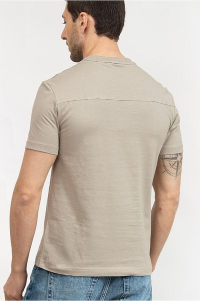 Calvin Klein Men's T-Shirt - Relaxed Fit