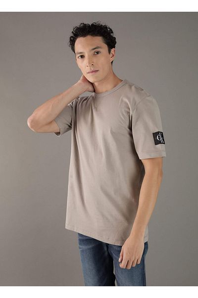 Calvin Klein Men's T-Shirt J30J323484-Peo