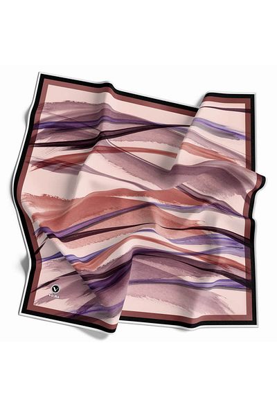 VİOLLA Model cu pensulă din twill negru - eșarfă de culoare crem 90x90 (FĂRĂ MĂTASE) Forma cusăturii marginilor cusute manual