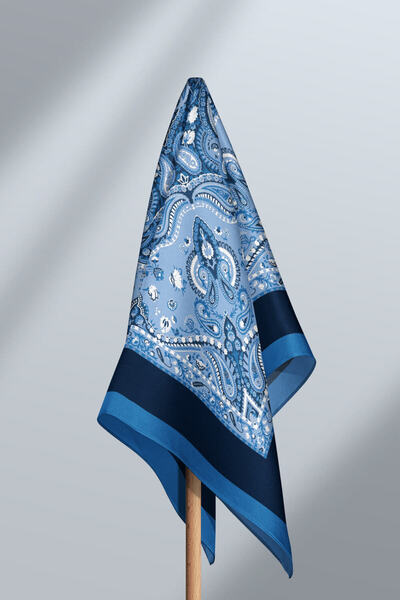 Modabutik Kadın Mavi Lacivert Dear Desenli 50x50 Bandana