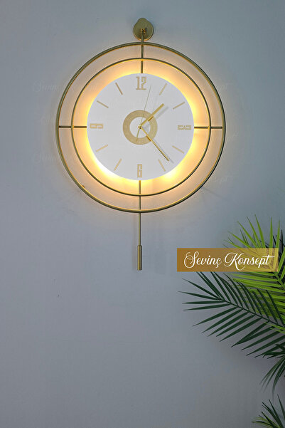 SEVİNÇ KONSEPT Led'li Gold Target Kristal (BÜYÜK BOY 50 X 75 Cm), Modern Dekoratif Sarkaçlı Metal Duvar Saati