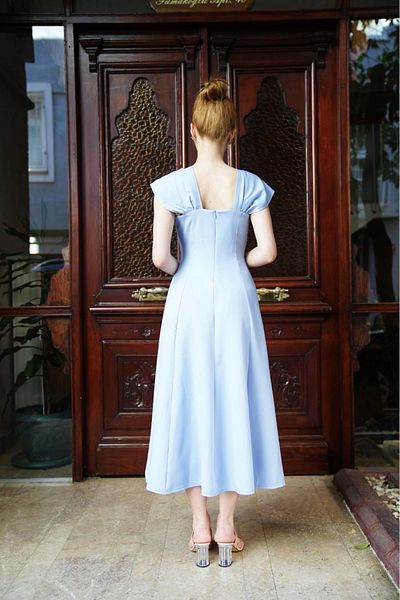 PETITE Rochie de prințesă cu decolteu în U Albastru S255101