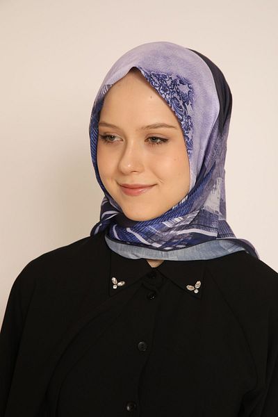 BERCHEM SCARF Baroque Pattern Scarf – the Meeting of Classic and Modern Elegance