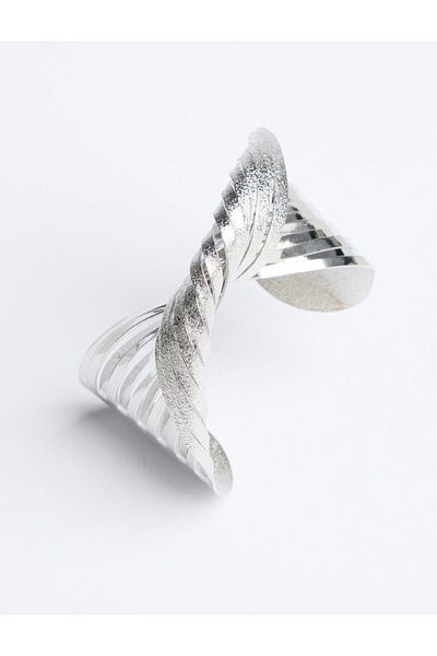 Jimmy Key Silver Color Twist Figured Handcuff Bracelet