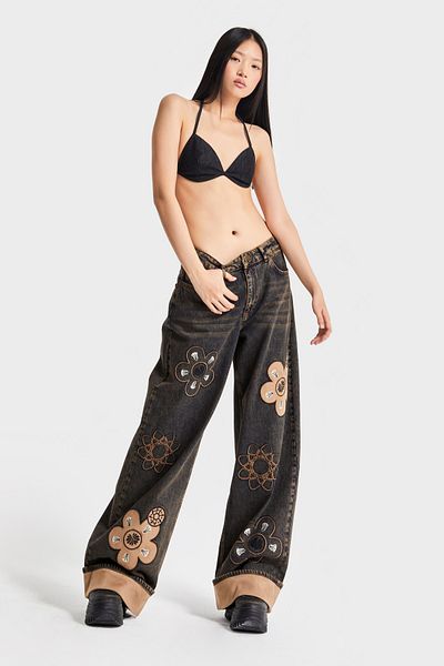 its basic Women's Dark Tint Color 4W5-87 Relaxed Fit 100% Cotton Flower Embroidered Special Design Denim Jean