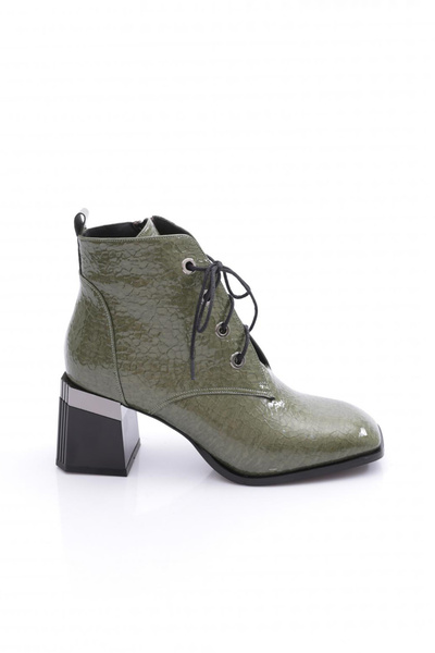 DGN 604 Women's Heeled Boots