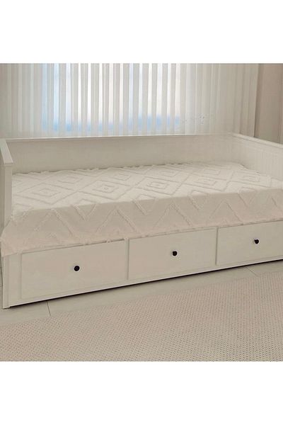 Jolie Maison Divan Pique Set Seat Cover Bedspread