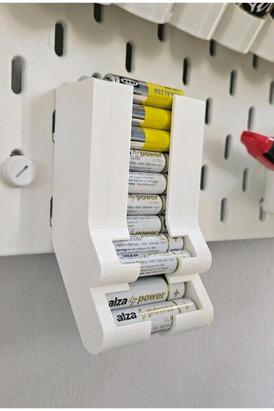 KARAHASANOĞLU MAKİNE Skadis Pano Pil Dispanseri (AA + AAA)