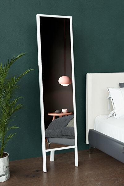 Hediyeler Kapında PVC Çerçeveli Ayakli Boy Aynası 145 x 35 cm