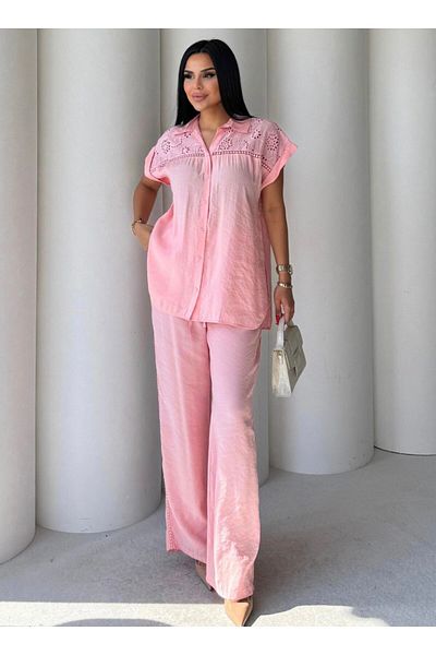 EGZOTİK ASORTİK Shirt with Fisto Detail and Pants with Lace Stripe Suit