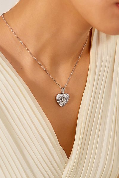 TAKIŞTIR Silver Color Heart Figured Stone Detailed Steel Necklace