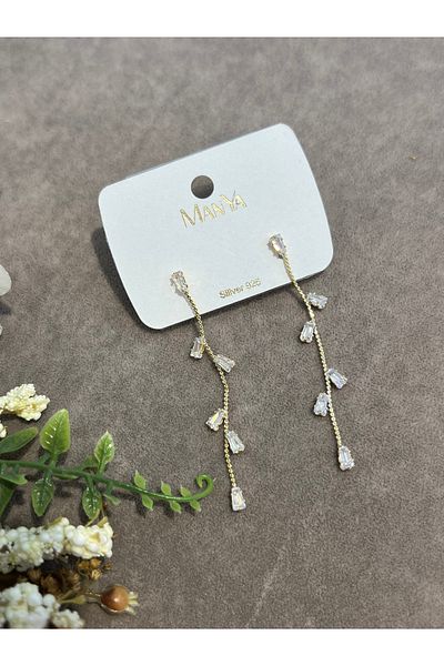 VİYA Gold Flower Pearl Detailed Dangle Earrings