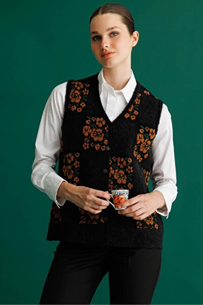 Desen Triko Women's Pıtırcık Floral Patchwork Felt Wool Vest Black_Cinnamon