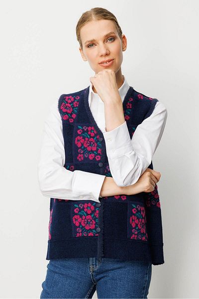 Desen Triko Women's Pıtırcık Floral Patchwork Felt Wool Vest Sıgglen