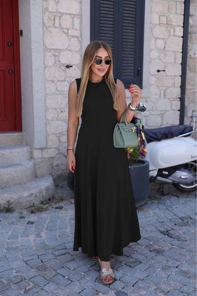 BÜŞRA TEZEL MODA Γυναικείο φόρεμα με μηδενικό μανίκι με λαιμόκοψη βισκόζης