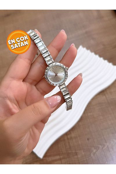 LOOQ ساعة يد نسائية موديل جديد من Su Yolu Stone