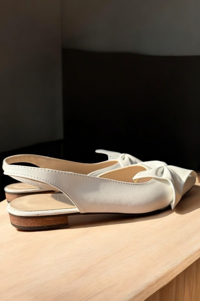 DİVOLYA Vina White Bow (2 cm Heels) Ankle Strap Pointed Toe Daily Ballerinas