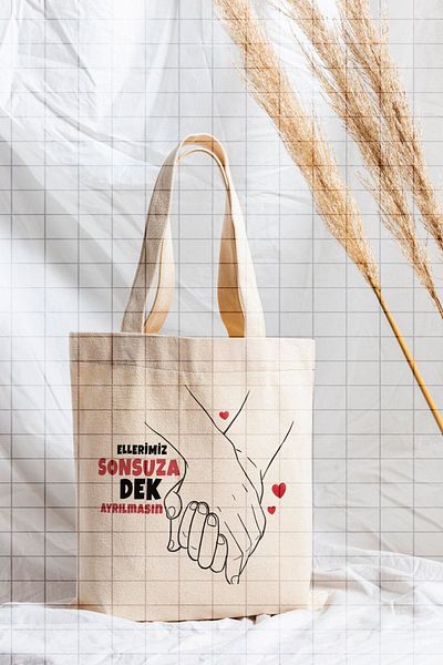 ÇELİKLER HEDİYE Our Hands Never Part Printed Cloth Bag