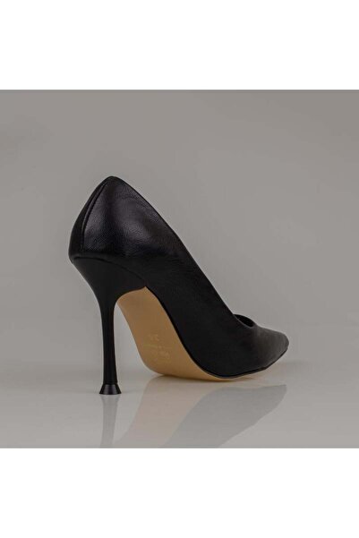 Trend Adımlar Siyah Kadın Düz Deri Stiletto