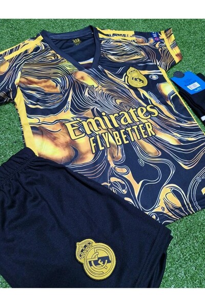 DAYIBALI DÜKKAN R.e.a.l M.a.d.r.i.d. sezóna 2024/25 - dětská souprava dresu Cristiano Ronaldo Concept, 3 kusy (ČERNÁ-ŽLUTÁ)