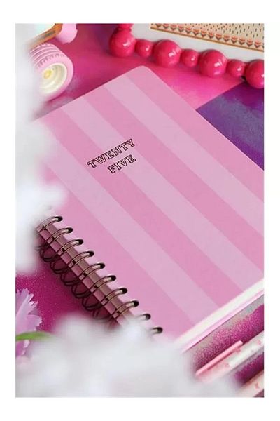 Mu Art Ahşap Victoria'S Journals Spiralbound Σκληρό εξώφυλλο 2025 Ημερήσια Ατζέντα A5