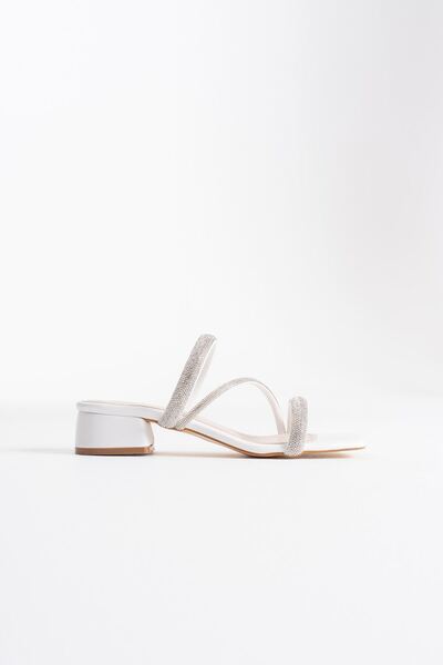 ripuvainen Lummie Women's Stone Detailed Stylish Thick Heeled Slippers - White