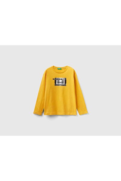 United Colors of Benetton تي شيرت أطفال بأكمام طويلة مع صورة مطبوعة