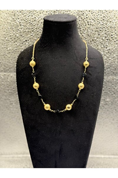 FASHION Zerra Bella – 14K Altın Ayar Renginde Siyah ve Altın Top Detaylı Kolye