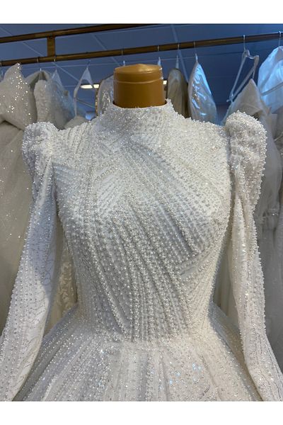 RENGARENG TESETURINE A-LINE WEDDING DRESS