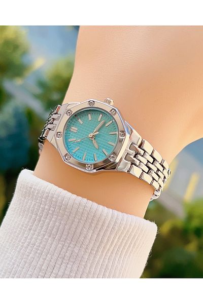Weluxa Silver Color Light Blue Dial Women Wrist Watch