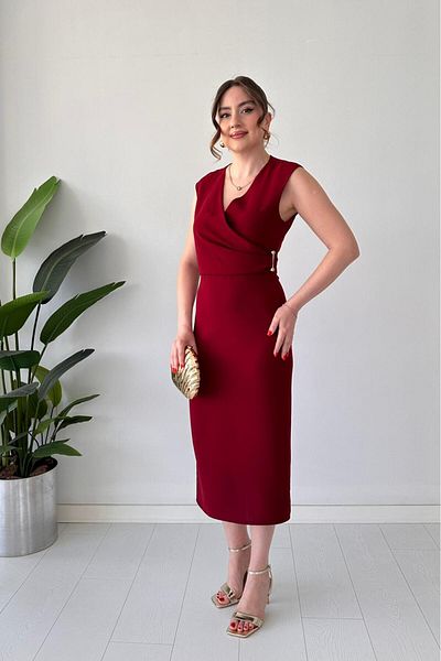MaziButik Nail Buckle Dress Burgundy