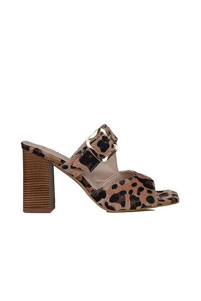 Trend Adımlar Γυναικείες παντόφλες με τακούνι Cream Leopard Suede