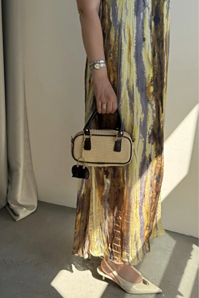 LEONAS Women's Hand and Shoulder Bag with Straw Charm Gift Julyne Bitter Brown