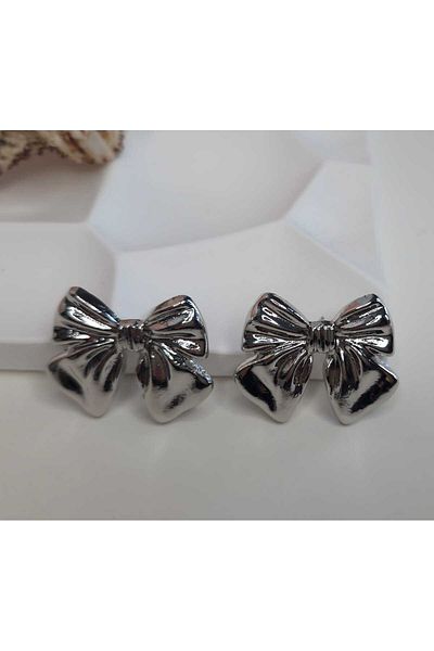Ivory Pearl Fionk Design Earrings