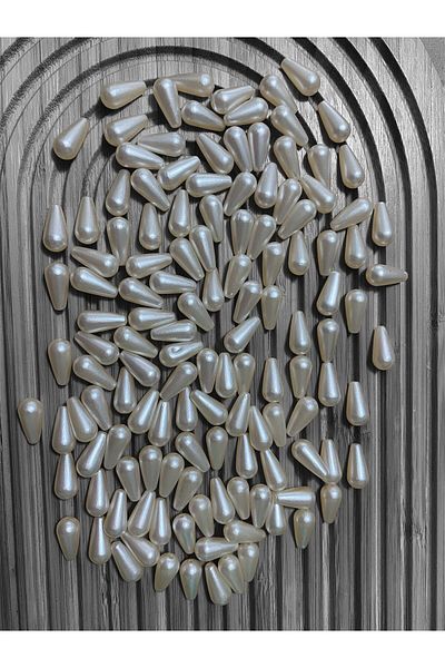 312 KONSEPT 30 Pieces Long White Pearlescent 23 mm Acrylic Beads