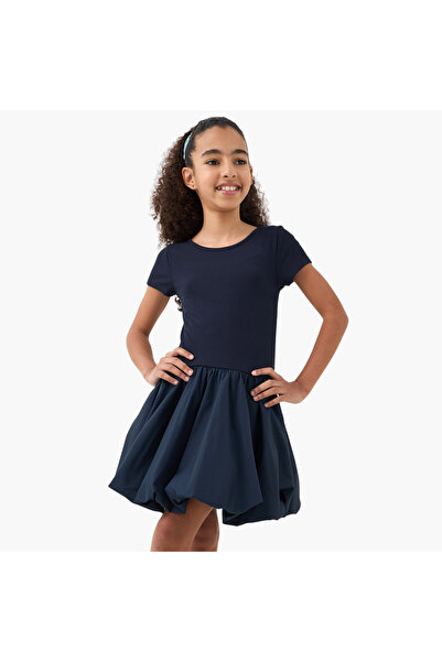 Juniors Textured Balloon Dress with Short Sleeves