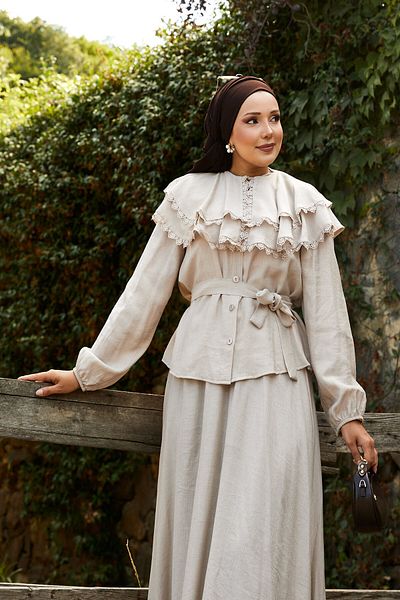 EBRUTESETTÜR Front Allerli Guipure Detailed Skirt Suit
