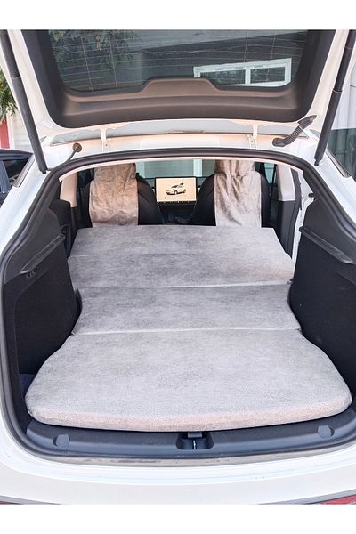 Shop-set Tesla - Model Y Compatible Auto Back Seat Bed - Cream - 6 cm Feather Sponge, Padded, Bag