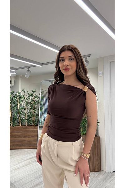 Style vibe Women's One Shoulder Gold Buckle Detailed Lycra Blouse