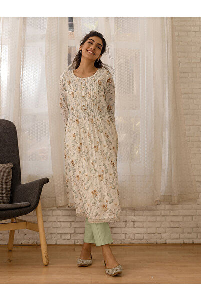 DW By Styli Floral Printed A-Line Kurta with Trousers and Dupatta Set
