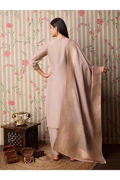 DW By Styli Embroidered Straight Kurta with Trouser and Dupatta Set