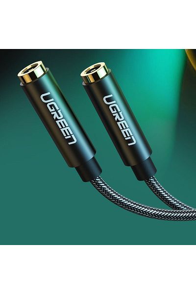 Ugreen Kabel rozdzielacz audio minijack 3.5 mm - 2x minijack 3.5mm 21cm czarny